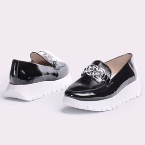 NWT A-2405 Platform Loafers in Black Patent Leather Size Euro 35